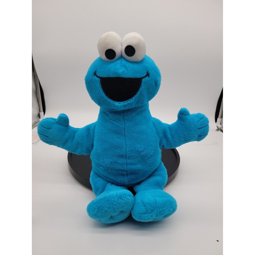 Sesame Street Cookie Monster Plush Doll 18 inch 2023 Stuffed Animal